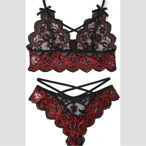 🔥 Sexy Red & Black Lingerie Set Bra & Panties - Picture 5 of 7
